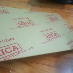 Tấm mica Đài Loan 60x40cm dày 3mm